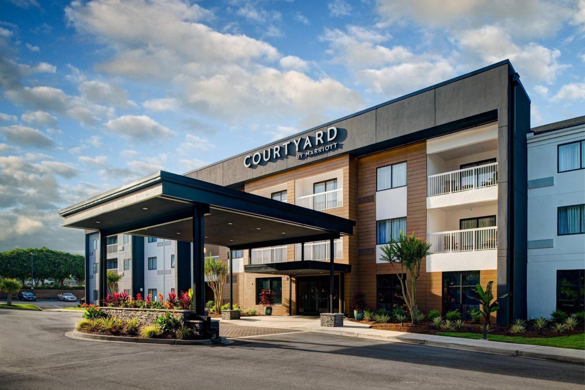 Courtyard By Marriott Columbia Northeast/Fort Jackson Area Exterior foto
