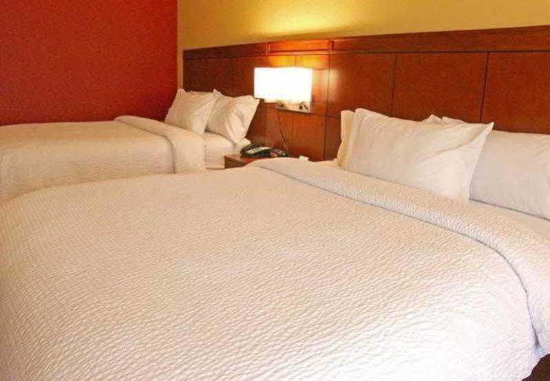 Courtyard By Marriott Columbia Northeast/Fort Jackson Area Exterior foto